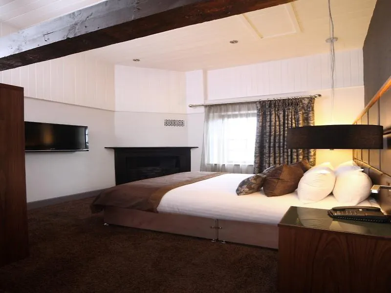 Roomzzz Newcastle City