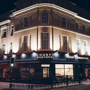 Aparthotel The County