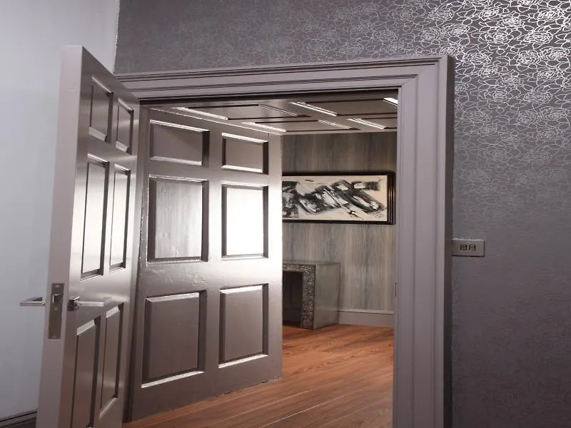 Roomzzz Newcastle City United Kingdom