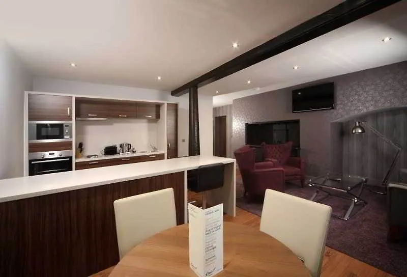 Aparthotel Roomzzz Newcastle City