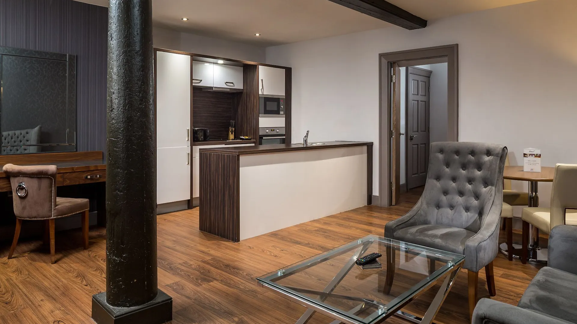 Roomzzz Newcastle City Aparthotel Newcastle upon Tyne