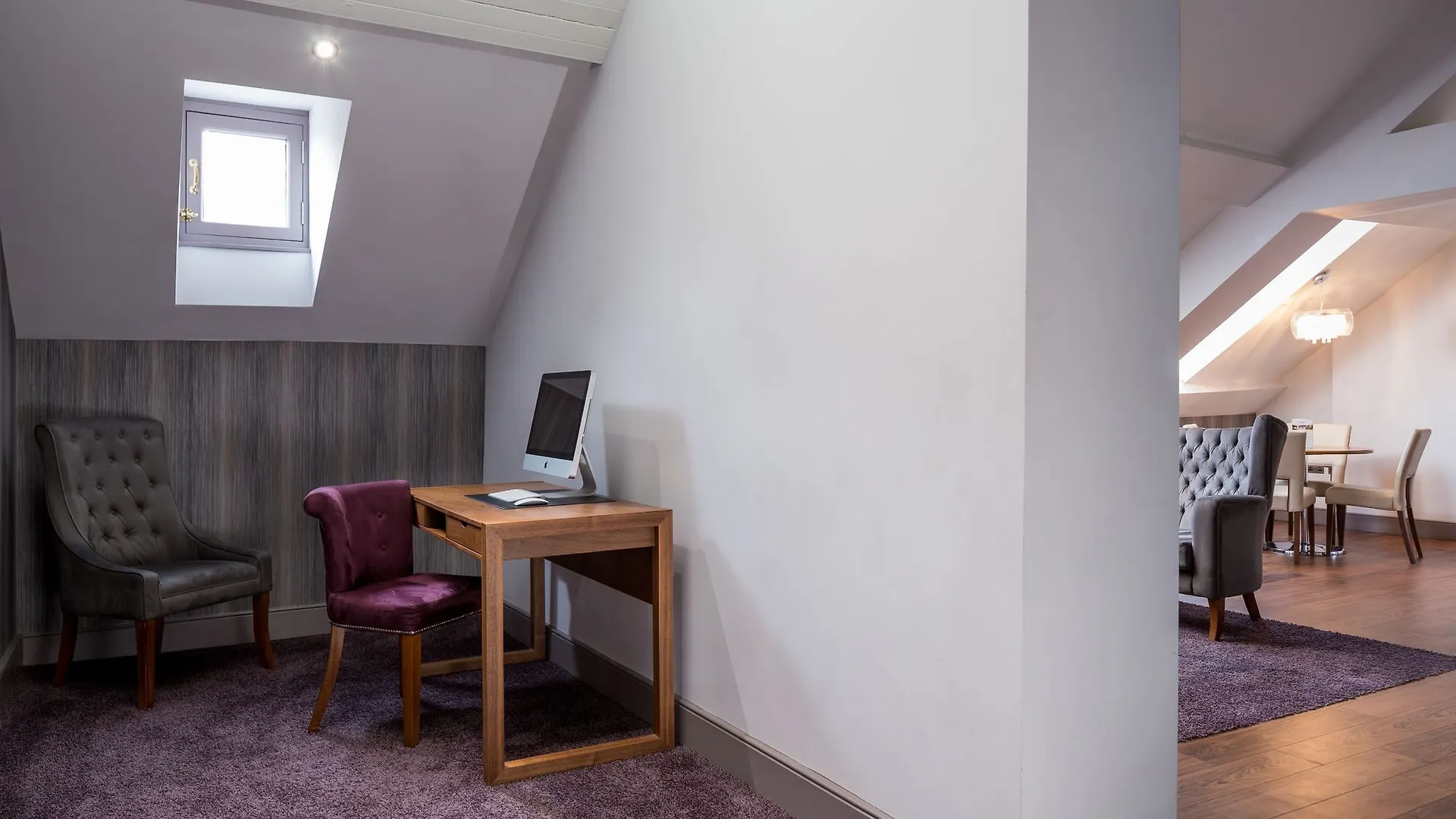 Aparthotel Roomzzz Newcastle City